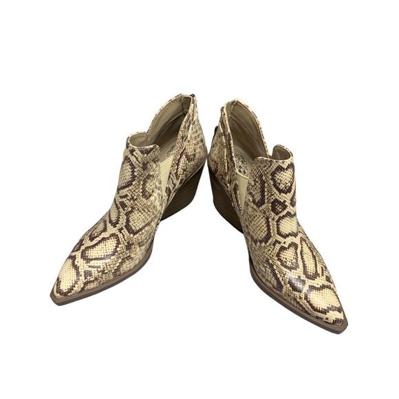NEW Vince Camuto Snakeskin Leather Bootie| Size 7 - Picture 6 of 12